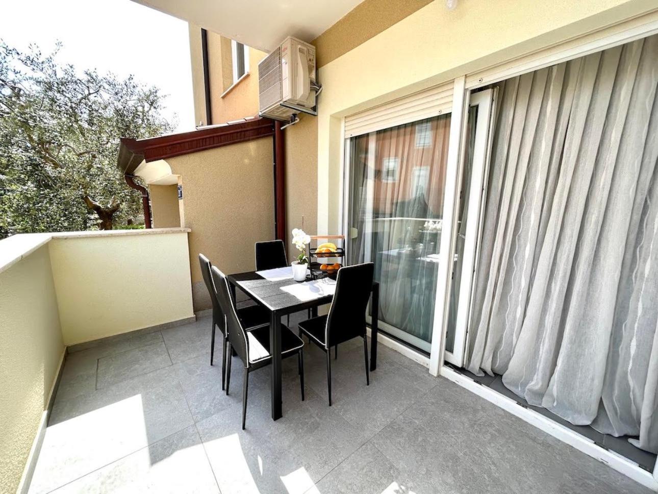 זמברטיה Apartment Diva מראה חיצוני תמונה